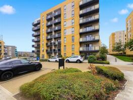 Flat 20, 1 Sandy House, Sackett Road, Barking IG11 0WN