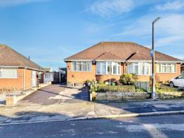 16, Elmsdale Crescent, Admaston, Telford TF5 0AF
