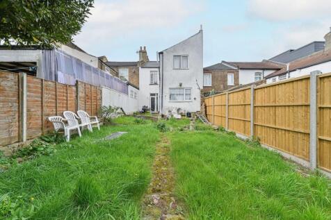 Llanover Road, Woolwich, London, SE18