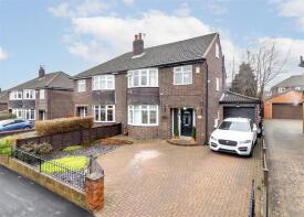 10, Moseley Wood Drive, Cookridge, Leeds LS16 7HJ