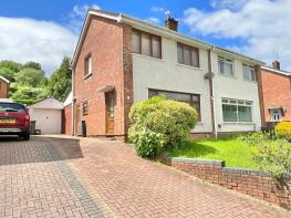 29, Thornhill Close, Upper Cwmbran, Cwmbran NP44 5TQ