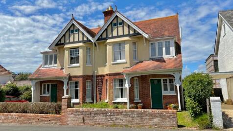 Stanley Road, Lymington, SO41