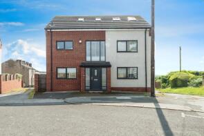 11c, Ackton Lane, Featherstone, Pontefract WF7 6AP