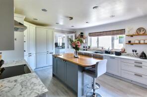 Parc Y Dwr, U5450 From, Capel Iwan, Newcastle Emlyn SA38 9LT