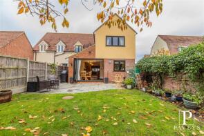 Farm View Cottage, Parsonage Lane, Clacton-on-sea CO16 0DE