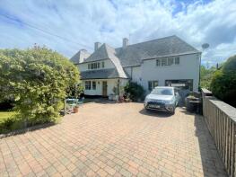 Far End House, Porlock Road, Minehead TA24 8RY