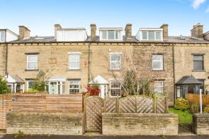18, College Terrace, King Cross, Halifax HX1 3BX