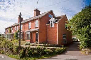 4, Alexandra Terrace, Hindon Lane, Salisbury SP3 6QA