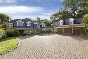 3 Holt House, Oaksend Close, Oxshott, Leatherhead KT22 0NX