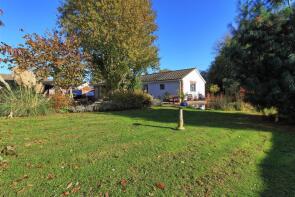 The Acorns, Ginns Road, Buntingford SG9 0JD
