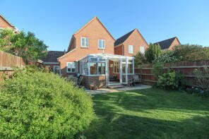 6, Charborough Way, Sturminster Marshall, Wimborne BH21 4DH