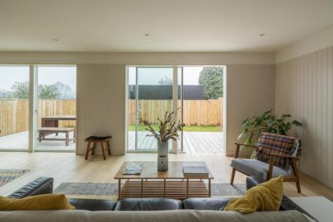 Garden Court, Godstone, Surrey