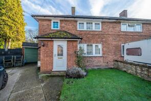 18, Sackville Close, Ashford TN26 1EB