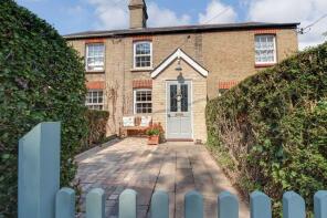 4, St Neots Road, St. Neots PE19 6UU