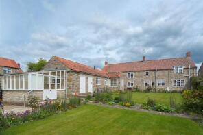Woodward Farmhouse, Headlands Road, York YO62 6TF