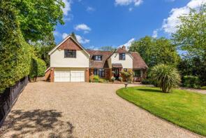 Fortuna, Woodlands Road, Harpsden, Henley-on-thames RG9 4AB