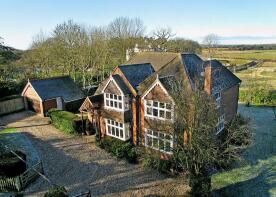 The Lodge, Crazies Hill, Reading RG10 8LY