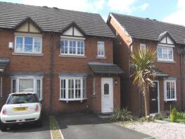 13, Langley Court, Hadfield, Glossop SK13 1QR