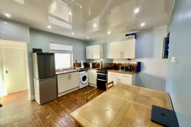 Kitchen Diner 