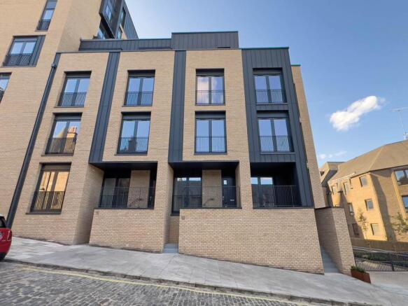 10-Sunbury-Mews-1