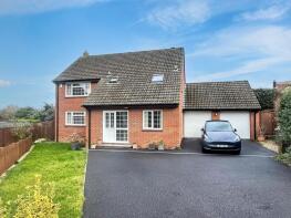 3, Court Drive, Winscombe BS25 5RU