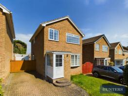 14, The Limes, Burniston, Scarborough YO13 0EE