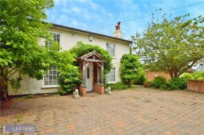 Eight Ash Farm, Halstead Road, Colchester CO6 3QH