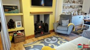 1 Gwyndy, Madryn Terrace, Pwllheli LL53 6SH