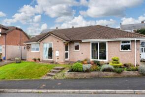 4, Orchard Way, Crediton EX17 6PR