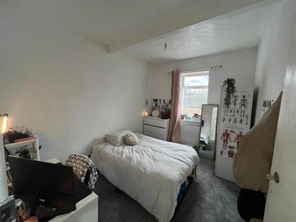 Room 2a.jpeg