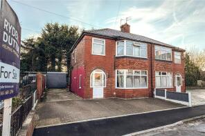 17, Caen Avenue, Manchester M40 5RX