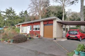 4, Cleeve Park, Chapel Cleeve, Minehead TA24 6JA