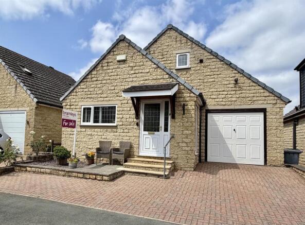 Dunbottle Way. Mirfield (1).jpeg