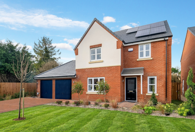Chapel Gate - The Walnut Special Show Home