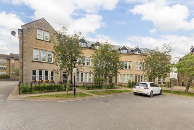 MAIN SHOT MENSTON HALL