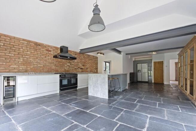 Kitchen/Family/Diner