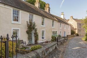 Caldervale, West Green, Culross KY12 8JH