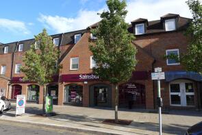 Flat 6, Palace Court, Eastcheap, Letchworth Garden City SG6 3DD