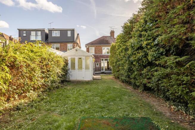 St. Barnabas Road, IG8