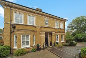 2, Imperial Grove, Barnet EN4 0NG