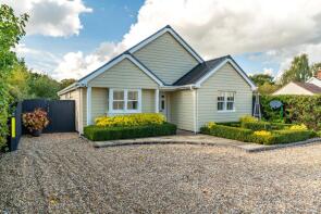 The Pines, Canada Road, West Wellow, Romsey SO51 6DE