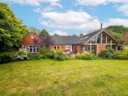 High Street, Caythorpe, NG32