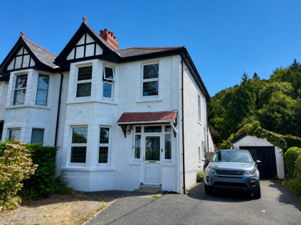 Llanybydder, SA40