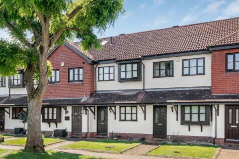 Firs Wood Close, Potters Bar, EN6