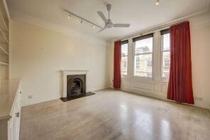 60, Ridgmount Gardens, London WC1E 7AU