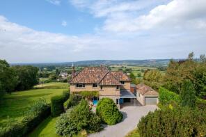Highlands, Ham Link, Burrington BS40 7AR