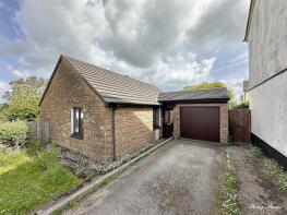 21, Crellow Fields, Stithians TR3 7RE