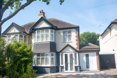 Elmsleigh Drive, Leigh On Sea, SS9 3