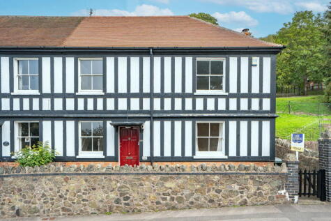 West Malvern Road, Malvern, Worcestershire, WR14