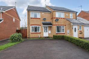 43, Kinman Way, Rugby CV21 1XB